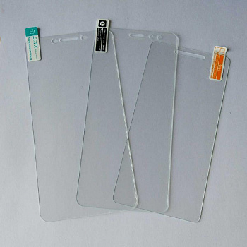 Стекло защитное для смартфона